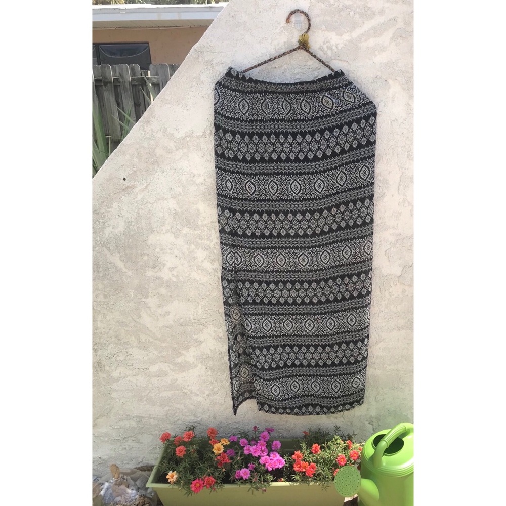 LA Hearts maxi skirt